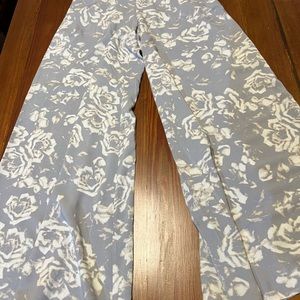 Jack by BB Dakota Grey Floral Wide Leg‎ Small Pants
